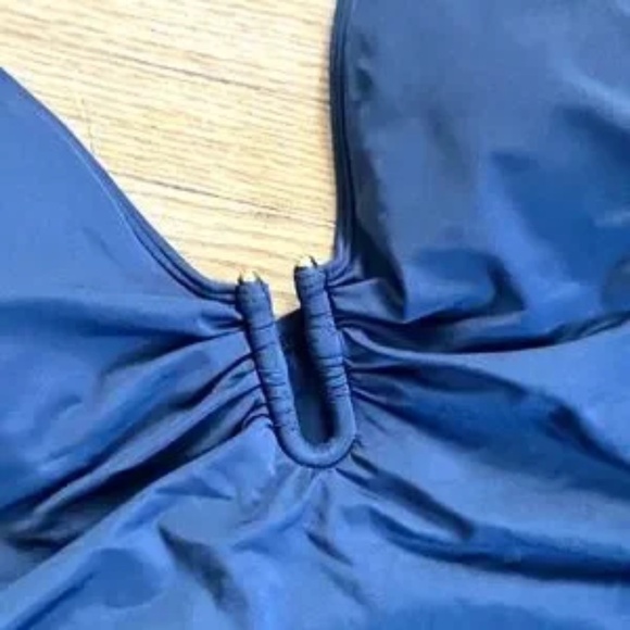 NWT Bleu Rod Beattie U-Notch Black Tankini Swim Top Size 8 - Picture 3 of 9